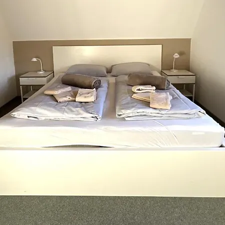 Haus Mellum 75 Qm, An Der Rennweide 26c